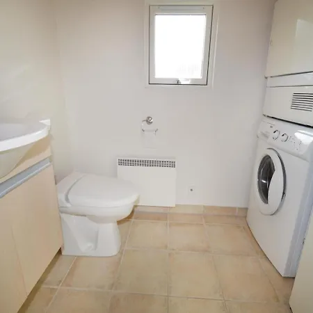 Four-bedroom Holiday In * Rødby
